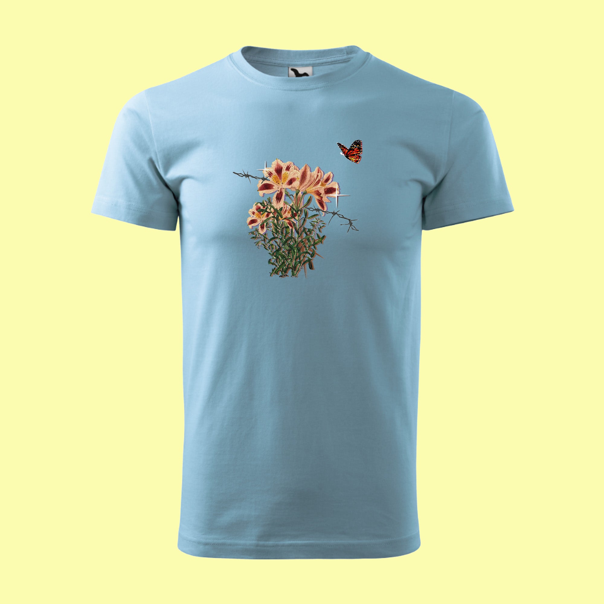 "PRETTY BUT DEADLY" T-Shirt